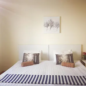 12 Greenpoint Cape Town
